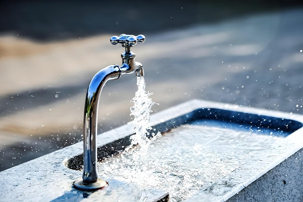 工廠的生活飲用水檢測(cè)去哪做？驗(yàn)廠飲用水檢測(cè)報(bào)告需要檢測(cè)哪些內(nèi)容？