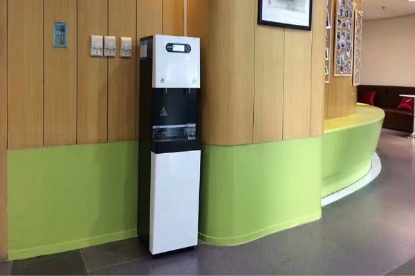 幼兒園直飲水檢測要求有哪些？學(xué)校直飲水檢測怎么做？